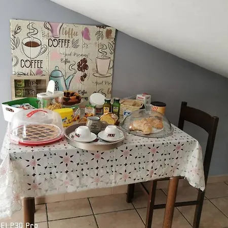 Turistico Id 14737 La Mansarda Free Parking, Wi-fi Apartamento